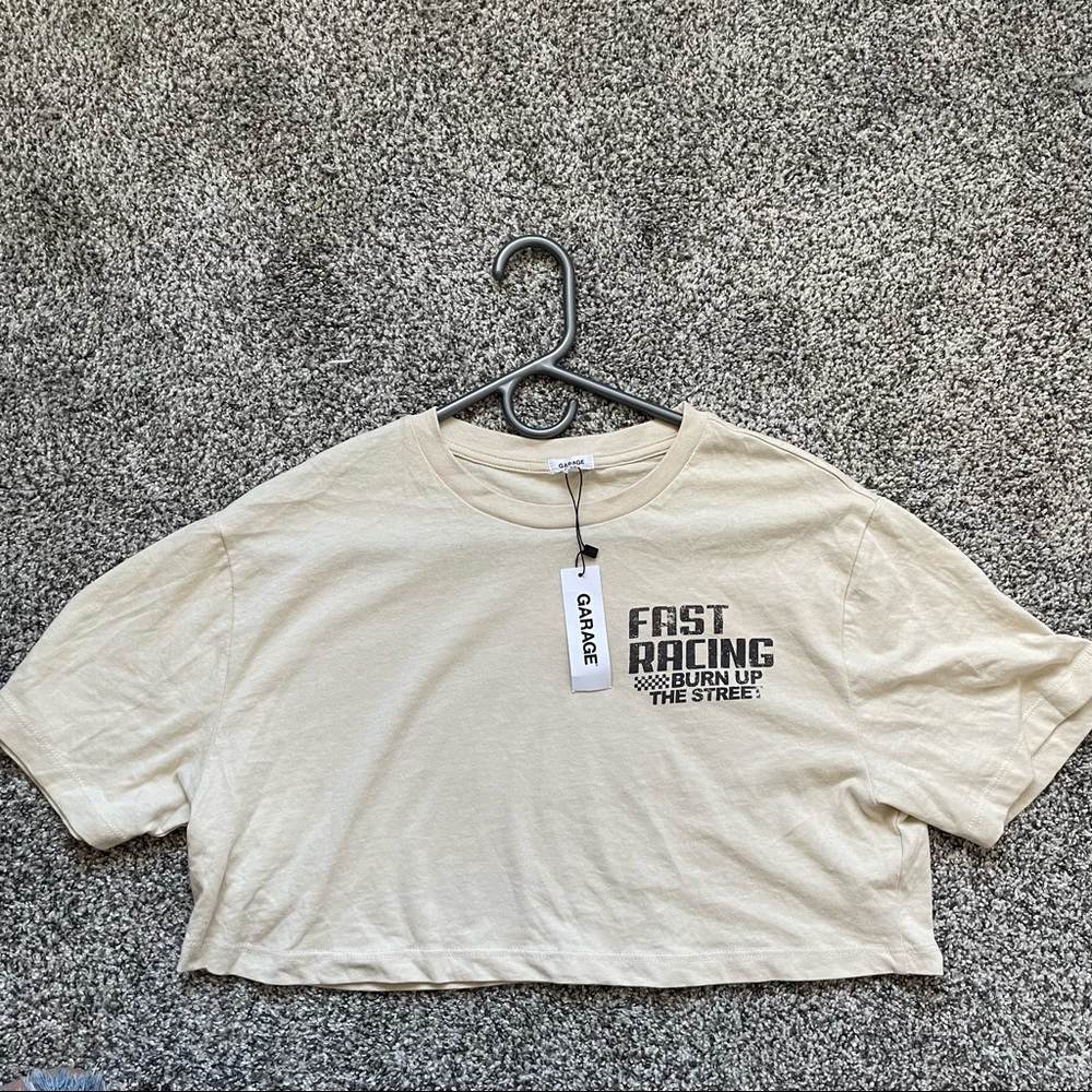 Cropped Garage T-Shirt